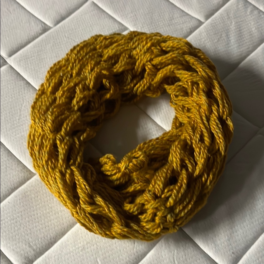 Chunky crochet mustard cowl